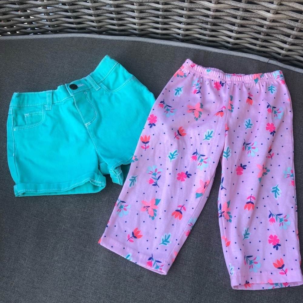 Carter’s Girl’s Bundle Bottoms Size 18 Months